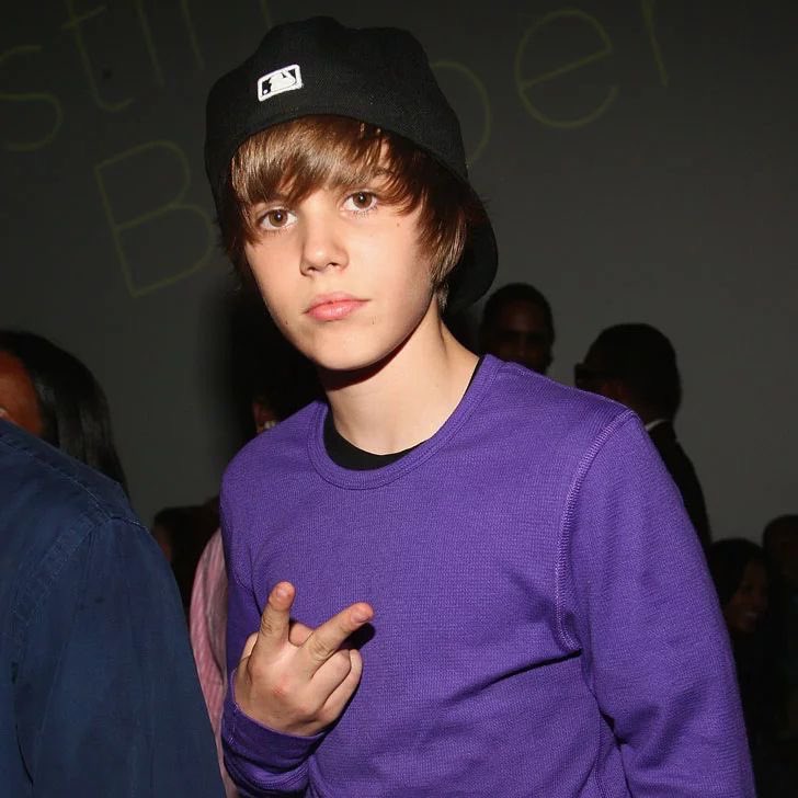 mar 𝜗𝜚 tweet media