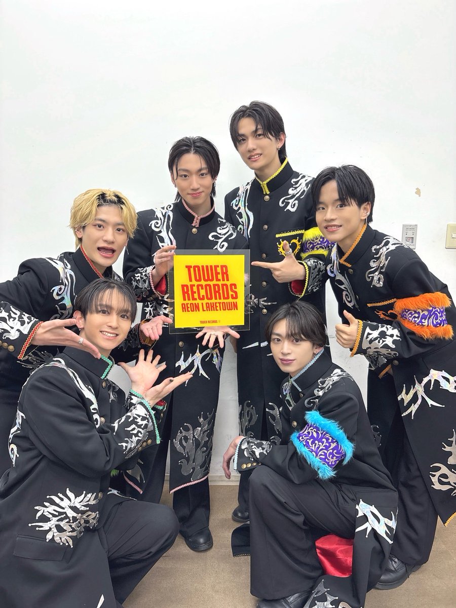 タワーレコード イオンレイクタウン店 tweet media