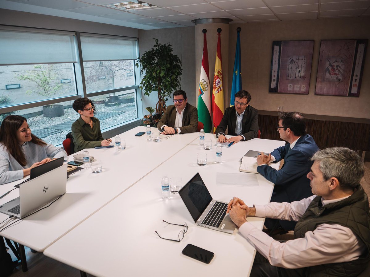 Thinktic tweet media