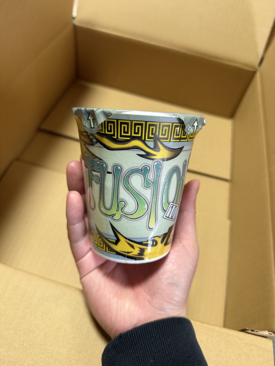 おかにこーん tweet media