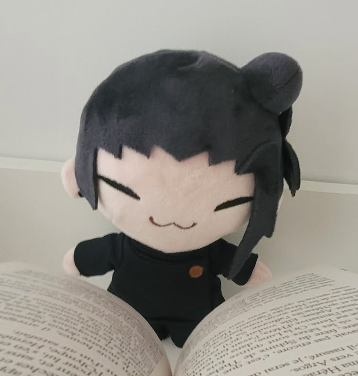 𝘛𝘩𝘦 𝘊𝘶𝘳𝘴𝘦𝘥 𝘚𝘰𝘳𝘤𝘦𝘳𝘦𝘳 tweet media