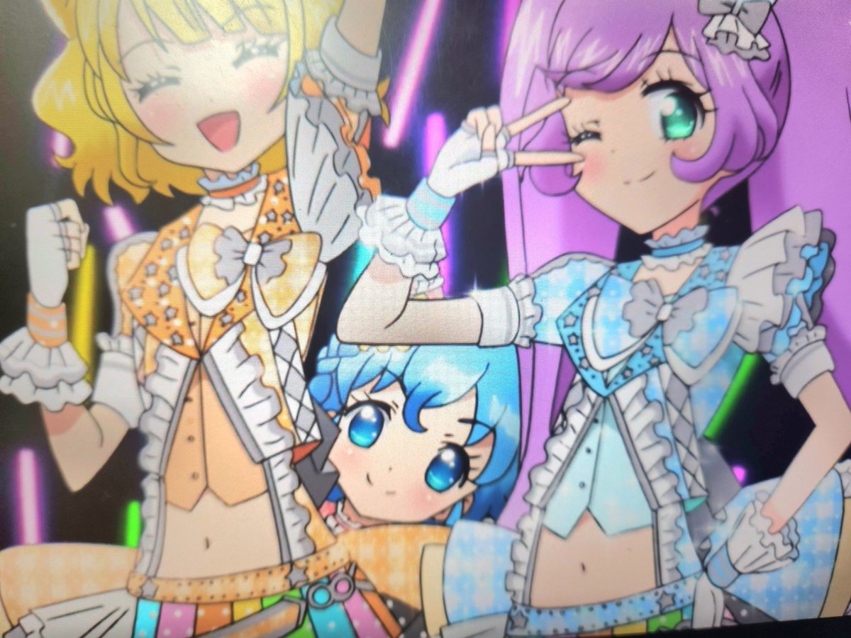 띨띨이 tweet media