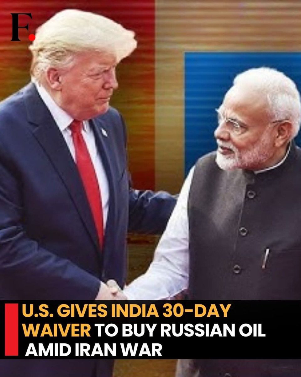 மோடி ஒரு காமக்கொடூரன்! அவனிடம் நெருங்கிப் போய் அவன் வலையில் விழாத பெண்கள் இல்லை! +12 வகுப்பை முடித்த ஸ்மிதி ஈரானி எப்படி கல்வி அமைச்சர் ஆனார் என்பது என் போன்றவர்களுக்கு நன்றாகத் தெரியும்! மோடியோடு நெருக்கமாக இருந்தாலே பெயர் கெட்டு விடும் என்பதால் நான் அவர் பங்கு கொள்ளும் அனைத்து
