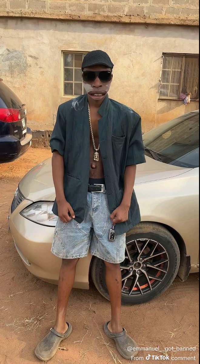 Humour_king tweet media