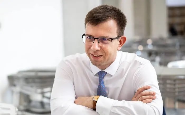 Zoltan Kovacs tweet media