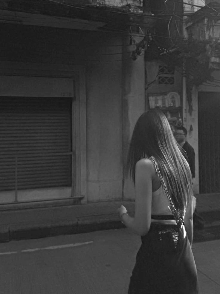 esterjoy tweet media