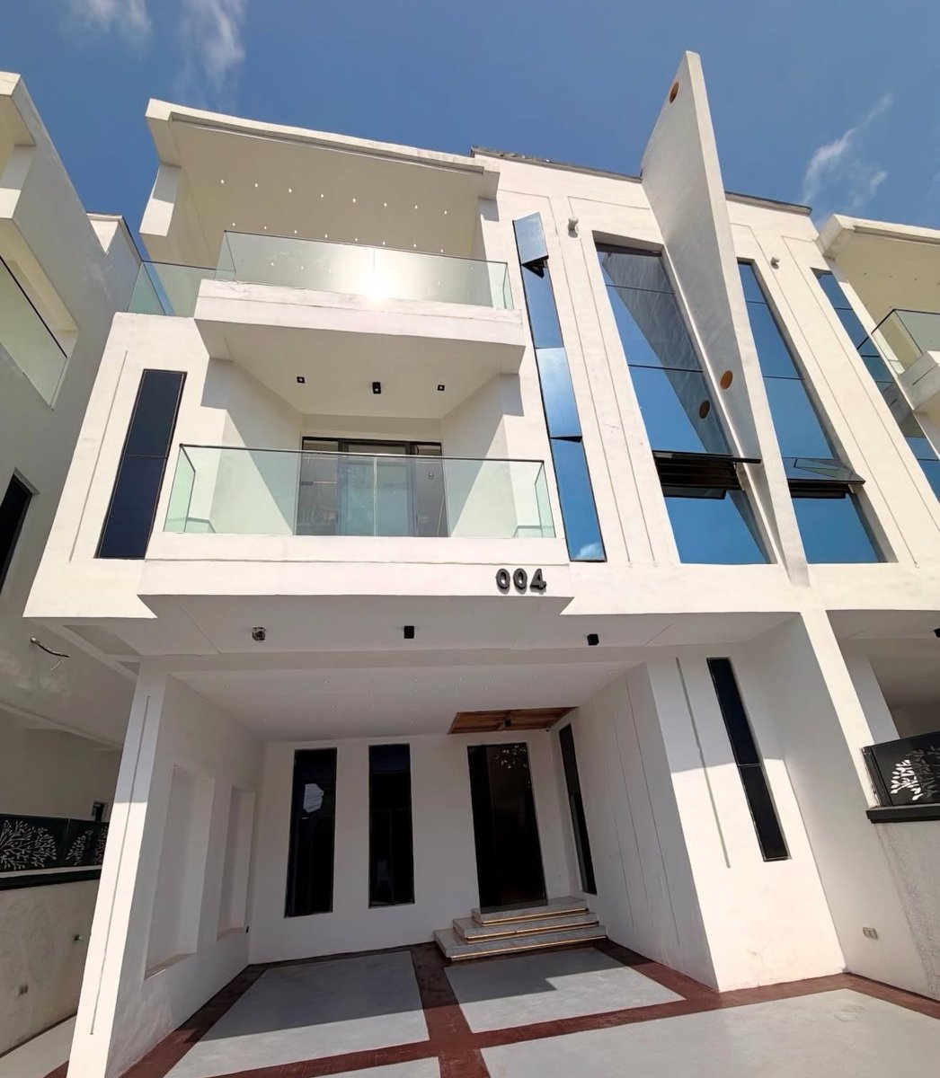 Buluku comedy tweet media