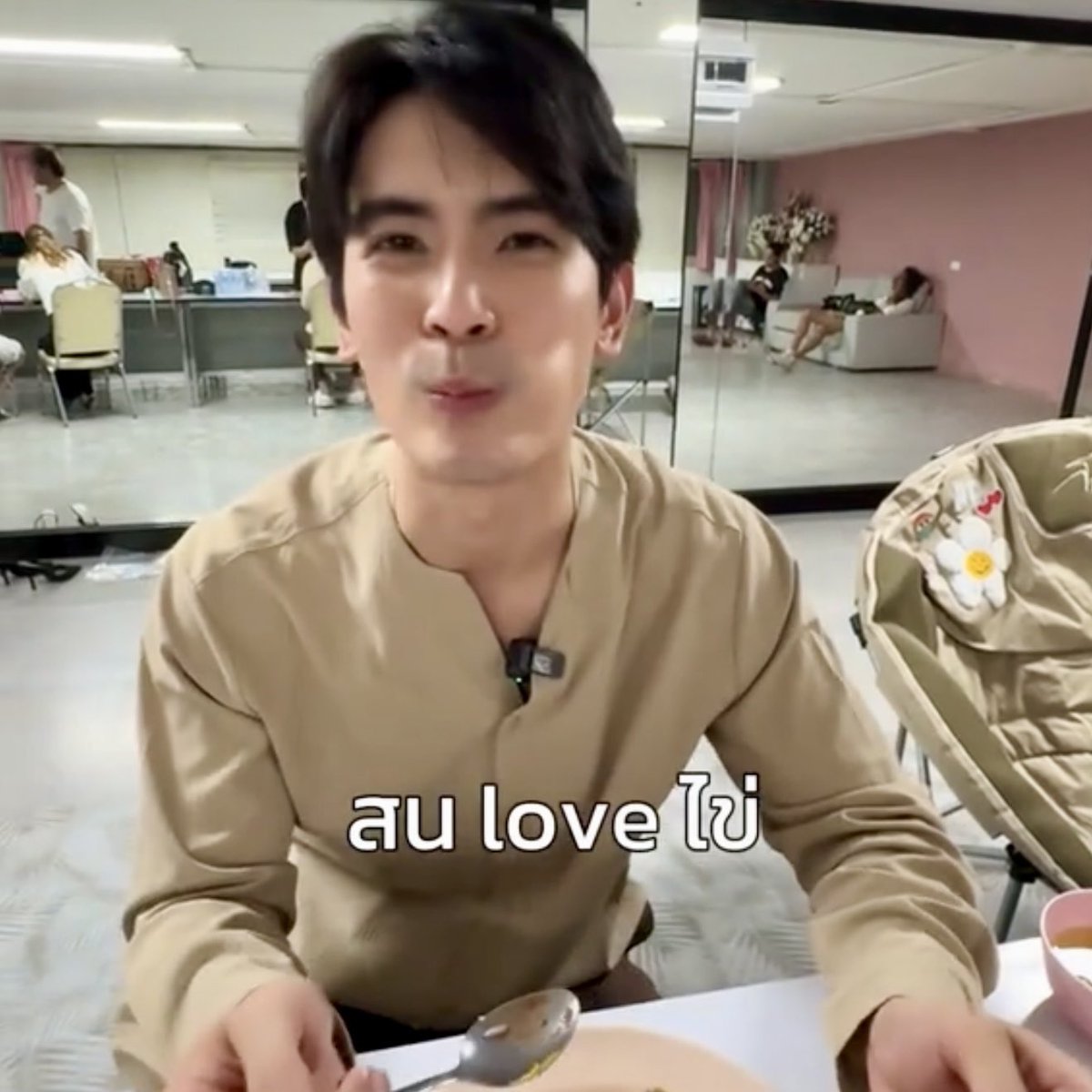 เพนกวิ้น tweet media