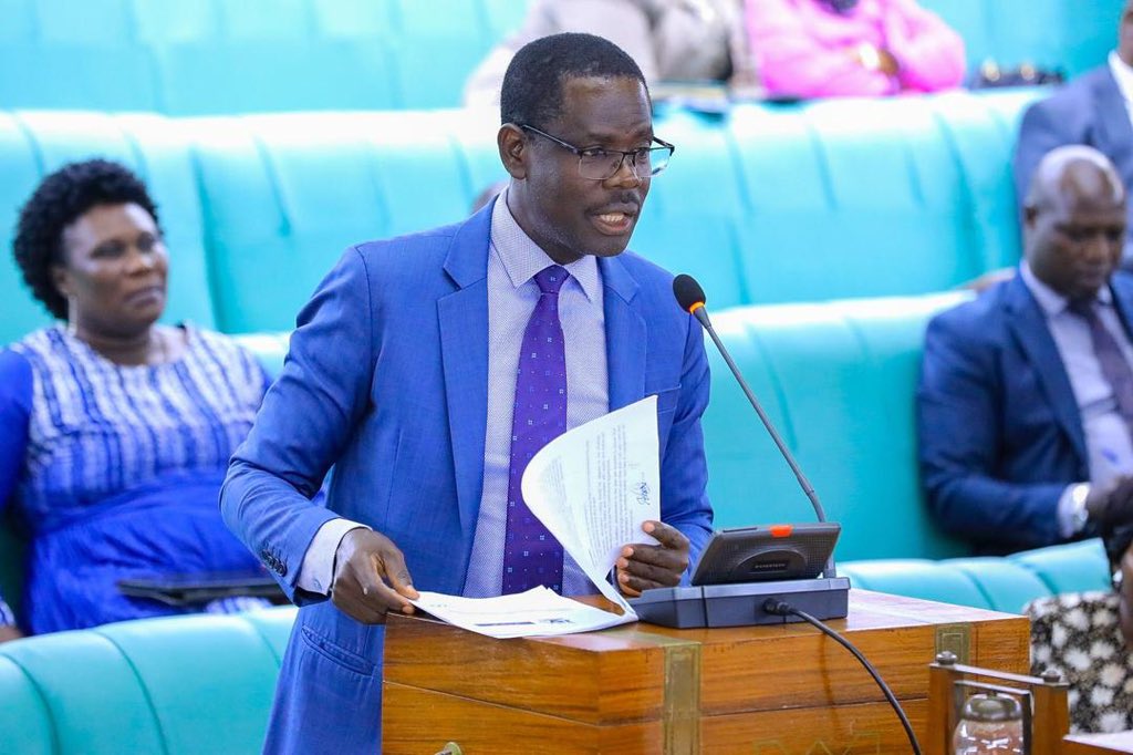 Parliament Watch tweet media