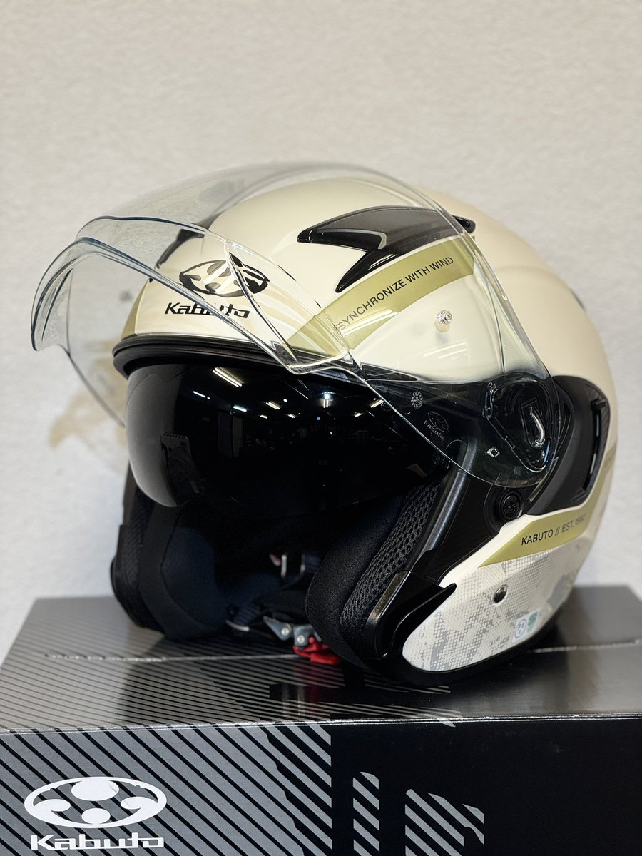 webike_market's tweet image. OGK KABUTO EXCEED2 DUNE ジェットヘルメット | サイズ：L

大人の余裕を纏う、洗練デザイン😎
品格漂うアーバンスタイル✨

下記URLから番号で検索👉RXBI24525👈
garage.webike.net/sd/1272018

#webike #webikeused #ウェビック #ウェビックガレージ