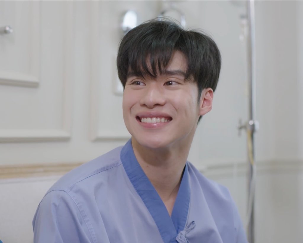 HappySad tweet media