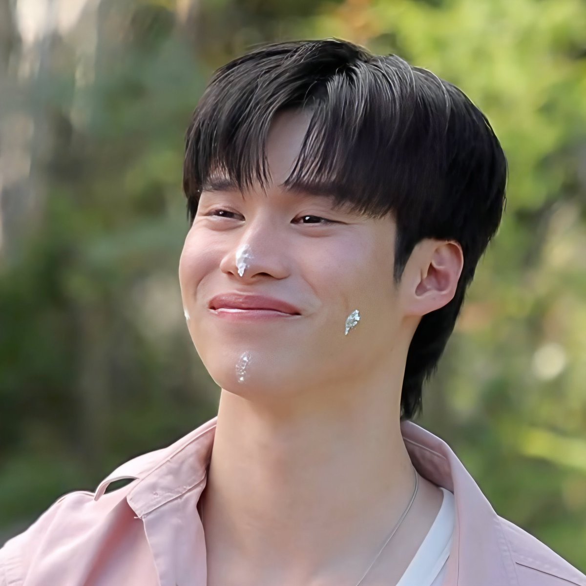 HappySad tweet media