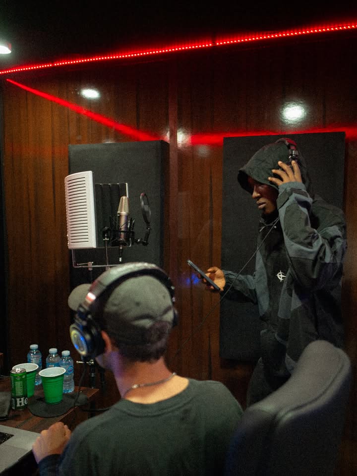 EMMY 2.0👿 tweet media