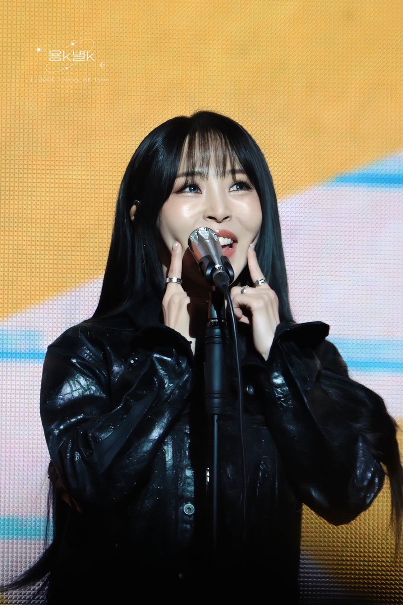 용k별k tweet media
