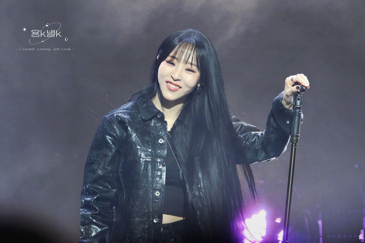 용k별k tweet media