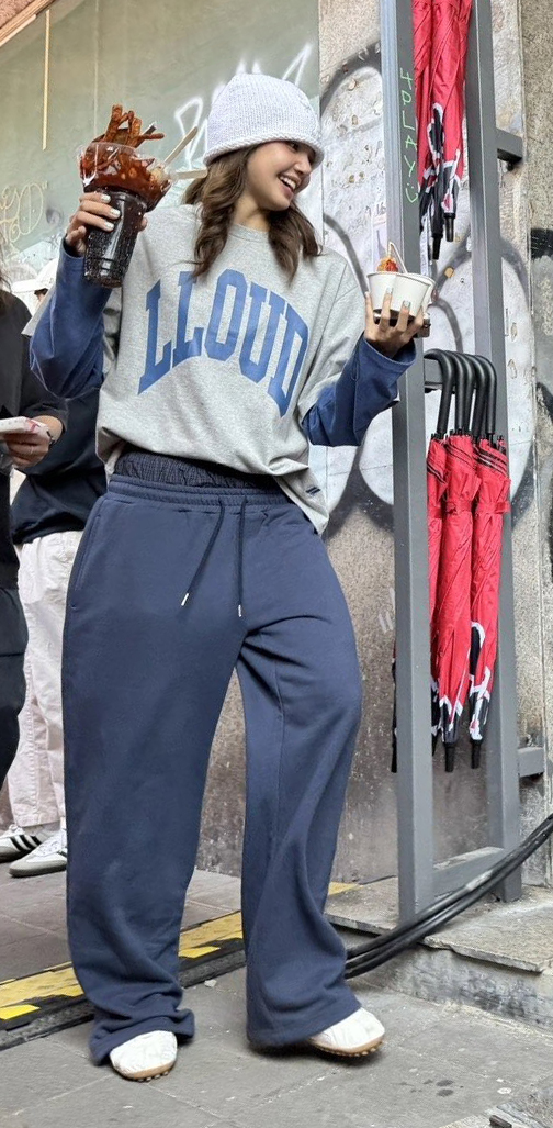 เอ้นดู ขนมเต็มมือ