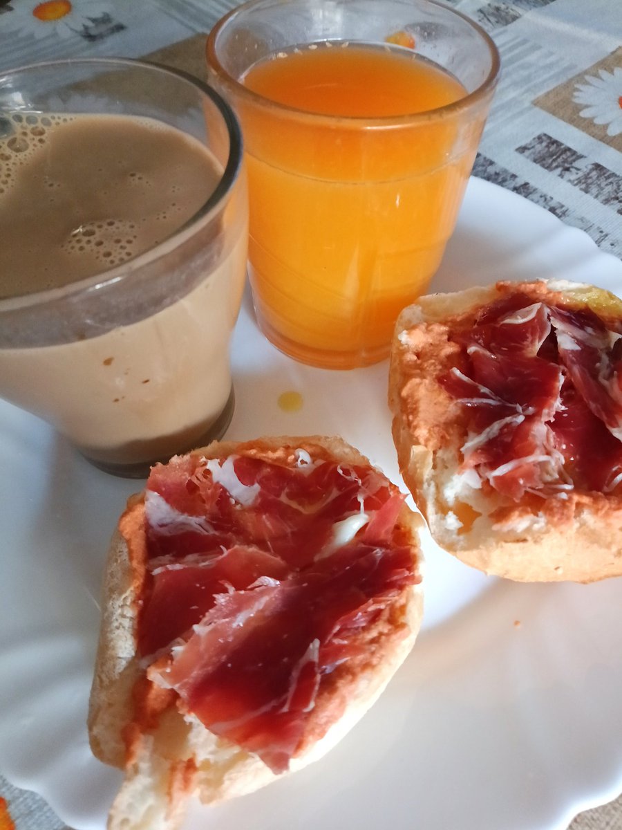 Moni De Rock😈😈😈🇪🇸(27/08/🎂 tweet media