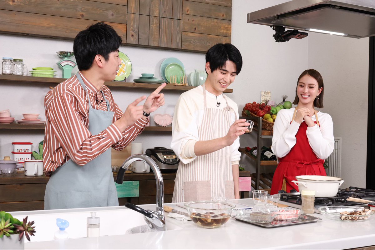 滝沢カレン&和田明日香のフィーリンきっちん tweet media