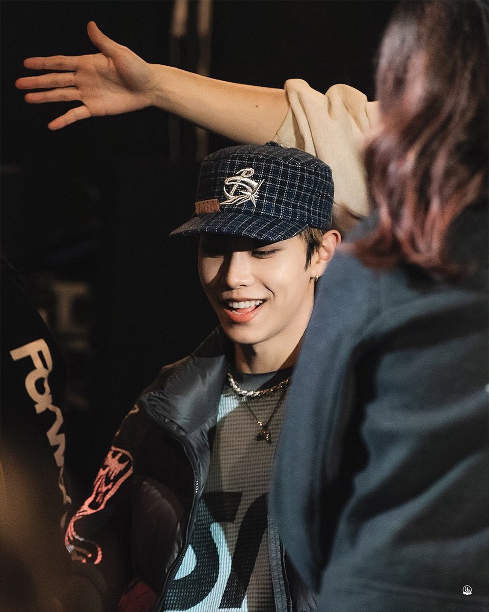 Xs.biruuuu tweet media