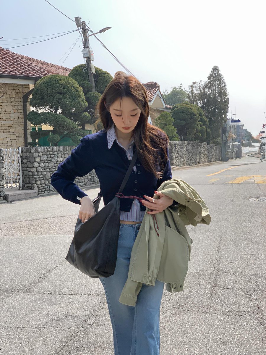 mandduo's tweet photo. 아 잠만!!!!!!!!!! 🫳🏻🫳🏻 https://t.co/pnDMpsACps