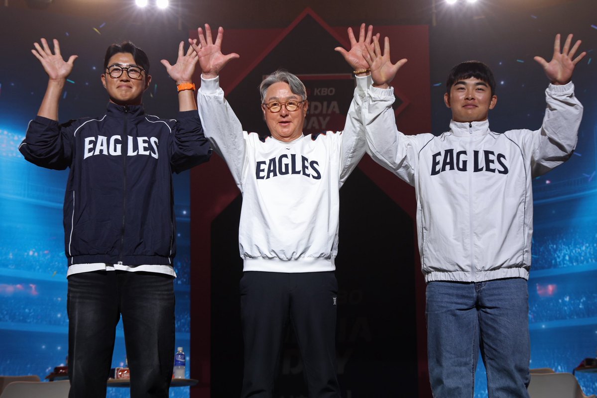 한화팬 후디 tweet media