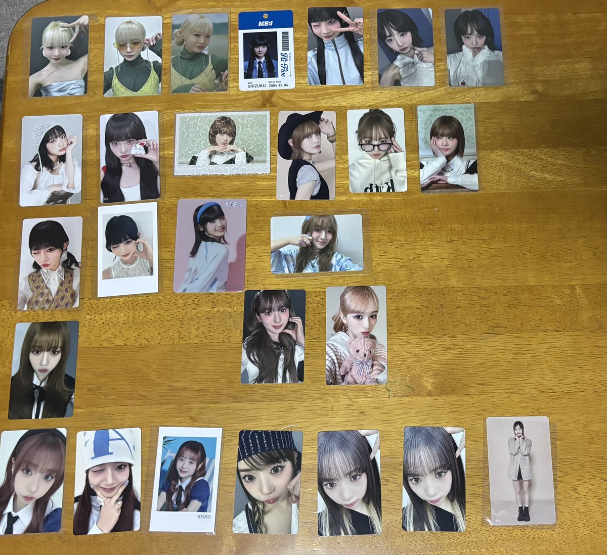 やーと tweet media