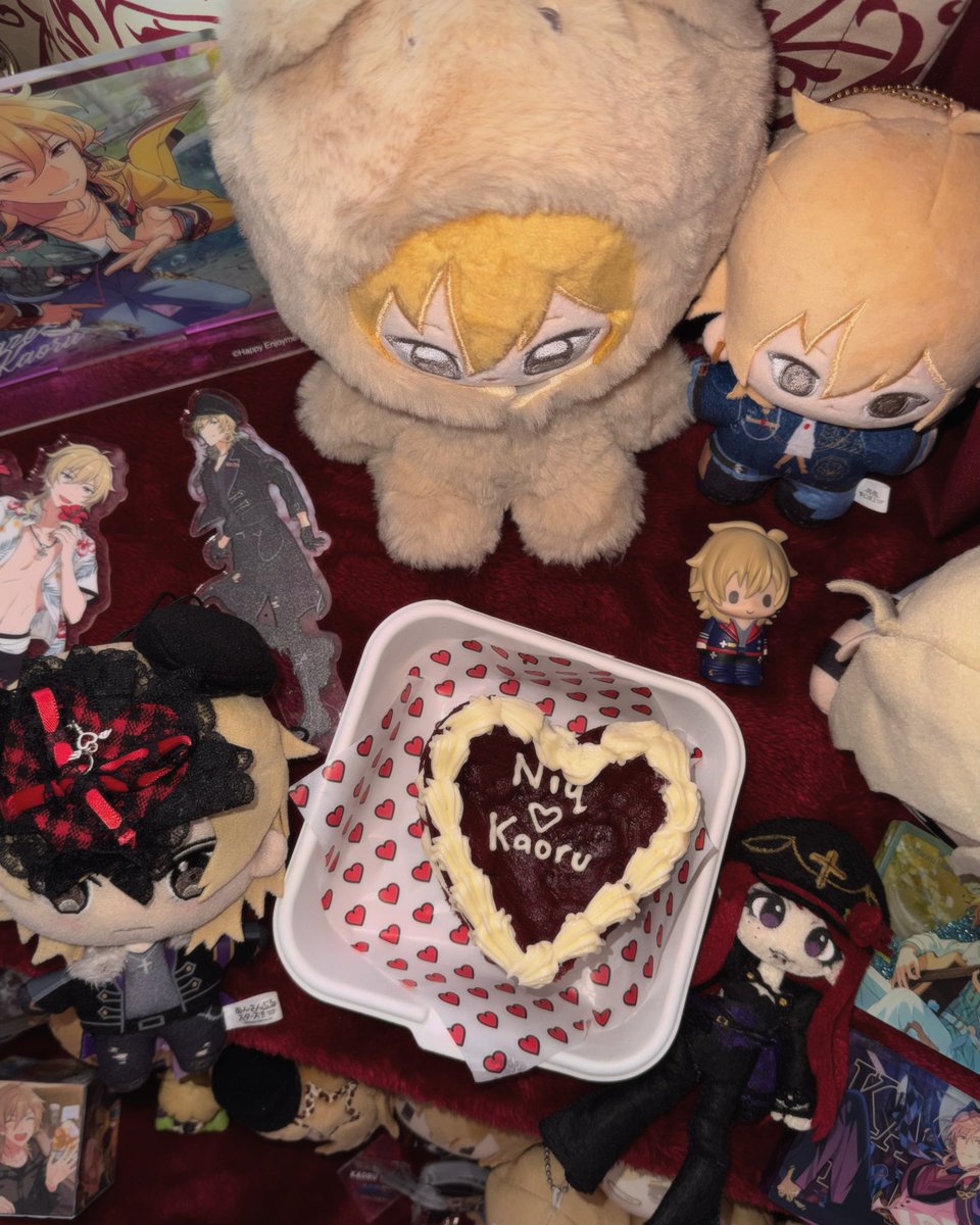 ݁ᛪ༙ tweet media