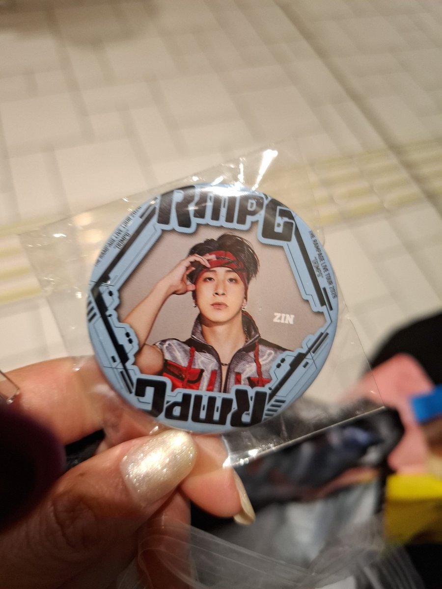 みさきち tweet media