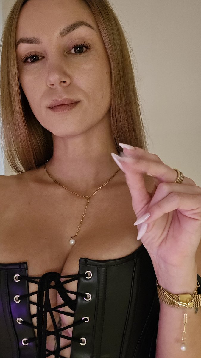 ✨Ｌａｄｙ Ｌｅｎａ ✨ ₂₈.₁₂ 🎂 tweet media