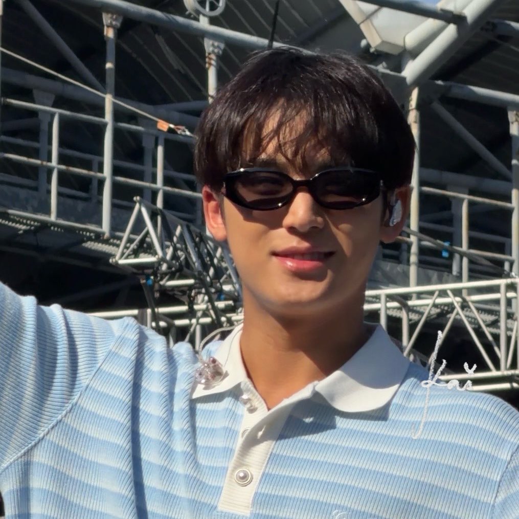 lovebabydeul's tweet photo. 💙 #NewProfilePic #NewPersonality https://t.co/eH7h3NZzzd