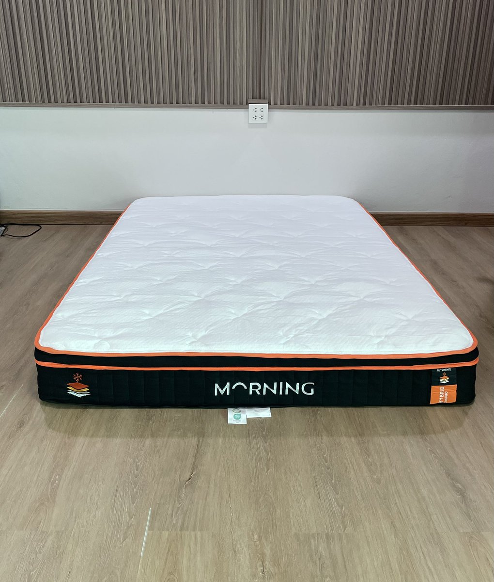 บ่น . tweet media