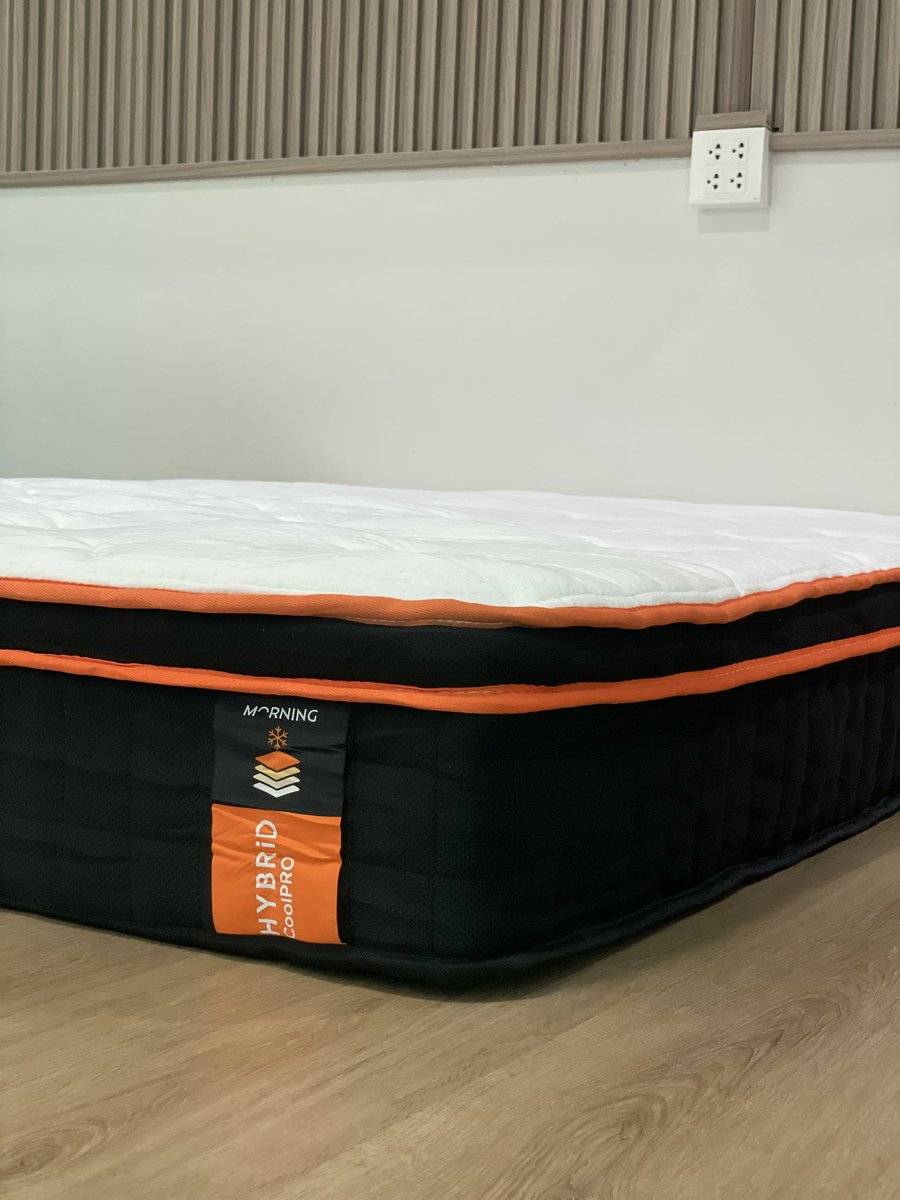 บ่น . tweet media