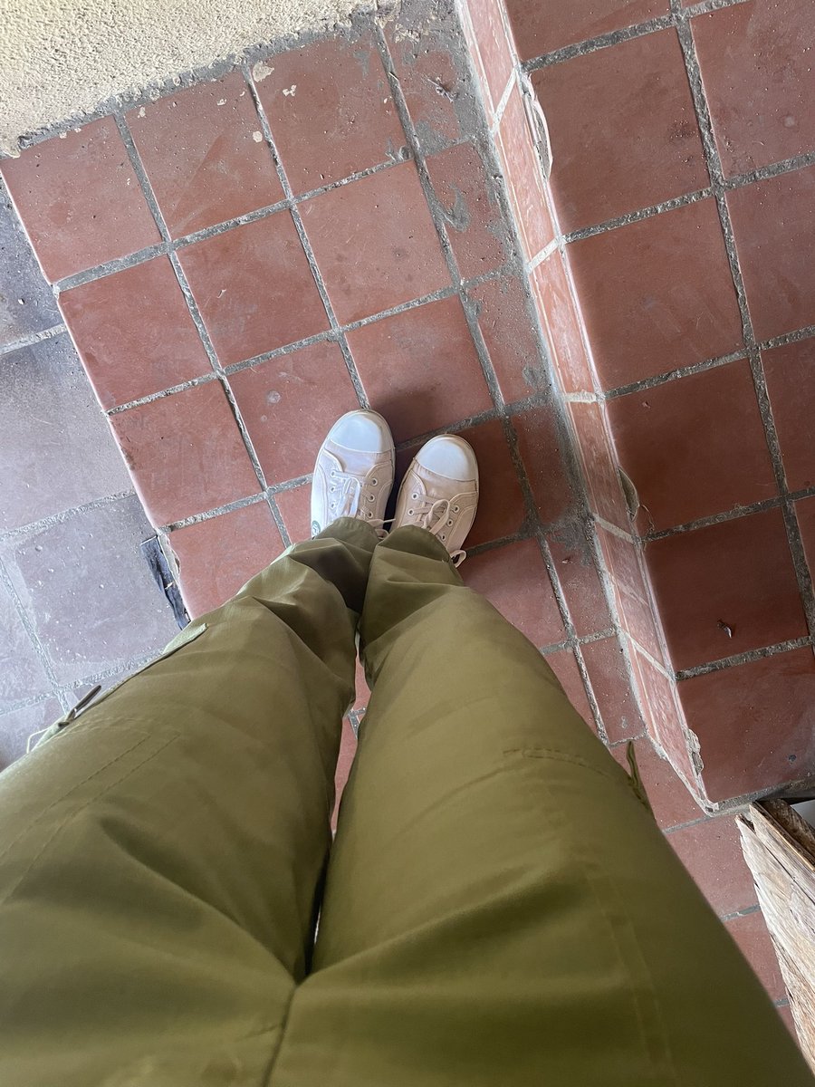 Ona the UIUX Designer tweet media