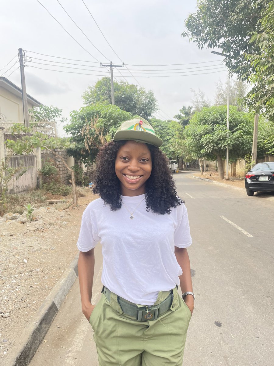 Ona the UIUX Designer tweet media