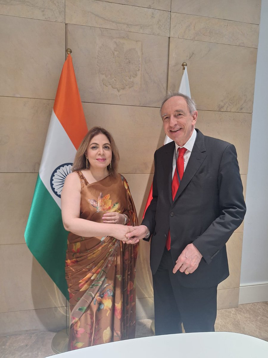 India in Poland tweet media