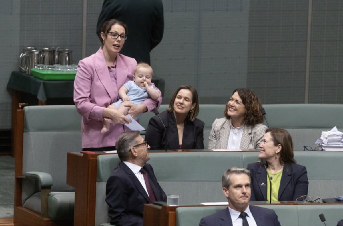 Dr Sheep Person Podge tweet media