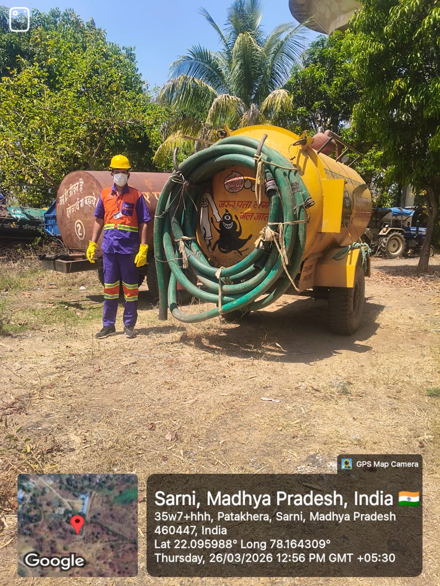 CouncilSarni's tweet photo. "शेड्यूल डि-स्लजिंग जन जागरूकता" के तहत डि स्लॅजआपरेटर के साथ आमजन की मीटिंग आयोजित कीजिसमें मलासुर अभियान एवं 14420 के बारे में अवगत कराया गया।   
#SwachhSurvekshan2025Sarni 
#SwachhSurvekshan2025MadhyaPradesh
#SwachhataConnect_MP
#SafaiMitrasofSwachhMP
#Publicawareness
#Malasur https://t.co/vif06Cfj63