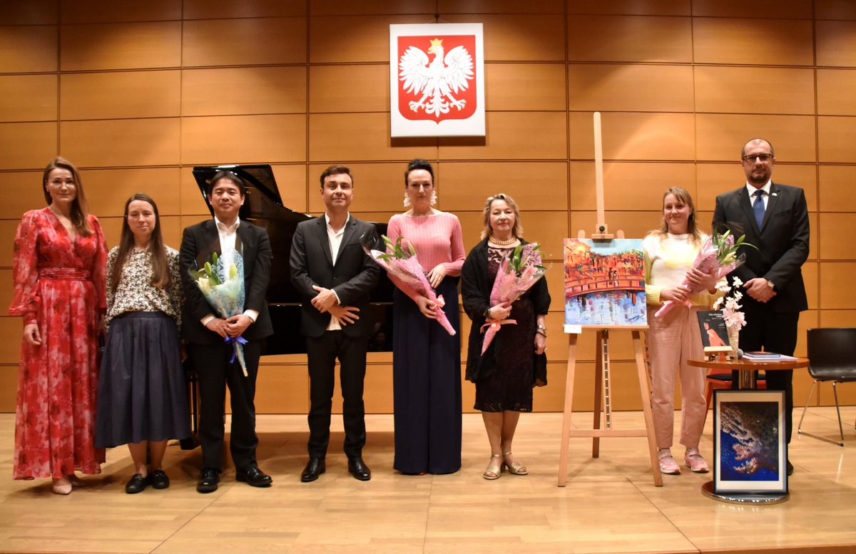 ポーランド広報文化センター tweet media