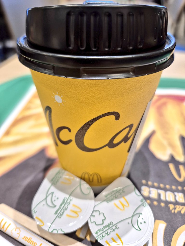 ケンピ tweet media