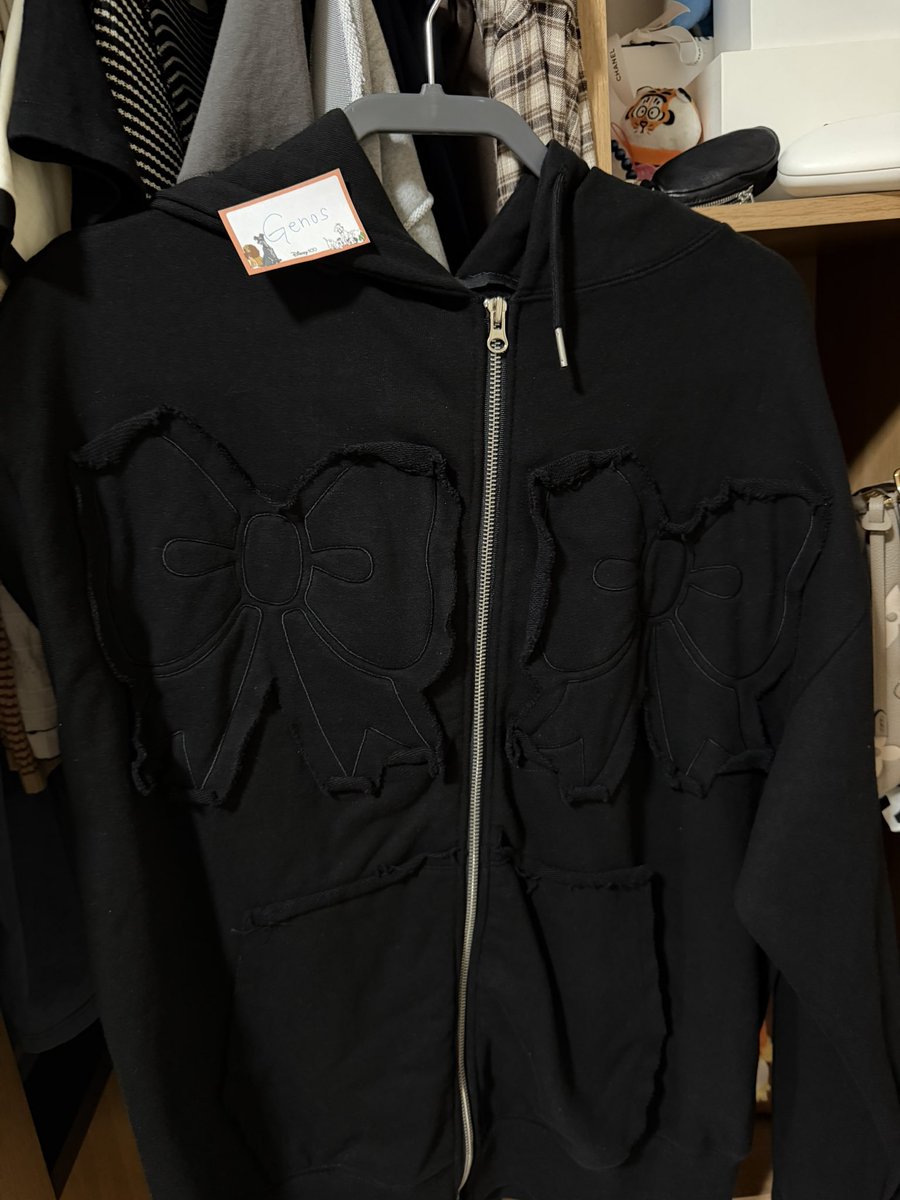 doubleyouco's tweet photo. Youhee hoodie ฮู้ดซิป 1300 (ราคาเต็ม 2000+) รุ่นเจนนี่bp สภาพใหม่เก็บเลยค่ะ🖤 #mahagrid #niceghostclub #istkunst #marieclaire #mardimercredi #youhee #adlv #acmedelavie #matinkim #ตลาดนัดblackpink https://t.co/AbqZlyREIW