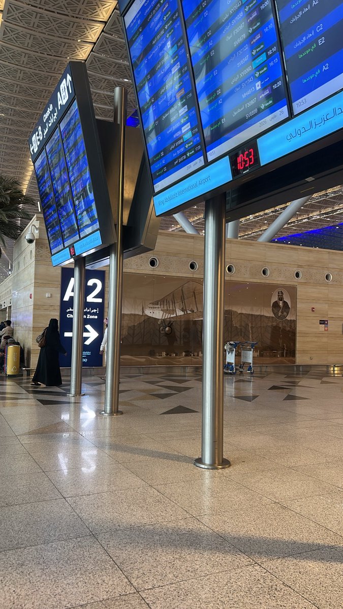 tylunera tweet media