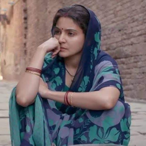 caroline tweet media