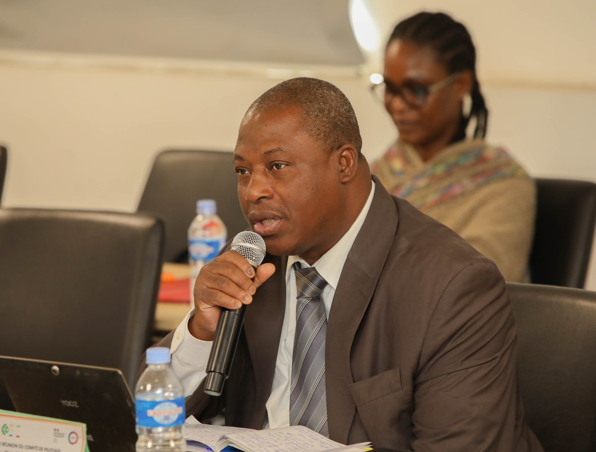 Le C2D en Côte d'Ivoire tweet media