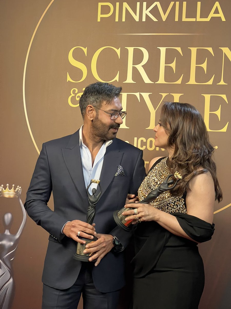 Kajol tweet media