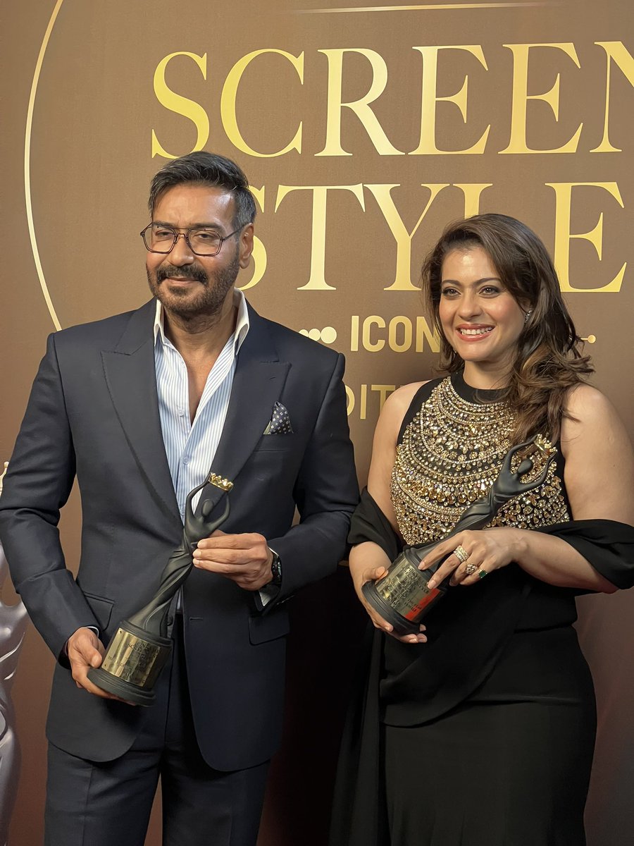 Kajol tweet media