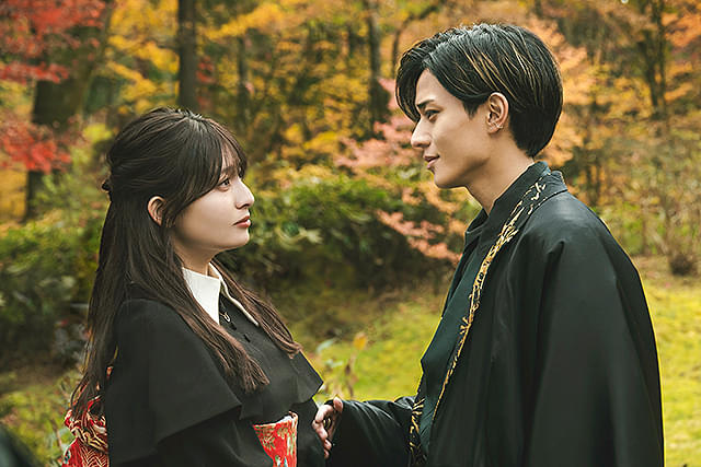 swinder8931's tweet photo. 🎬#鬼の花嫁
永瀬廉×吉川愛主演、人気和風恋愛ファンタジー小説の実写化。
よくある少女漫画キュンキュン実写映画系かと思いきや予想以上に凝られた衣装や世界観のこだわりに驚き！
そし���何より永瀬廉のカッコよさがとんでもない！
同性の自分でもこの2時間で何度トキメいたか…横顔美しすぎ…。 https://t.co/mxdSfyKqtz