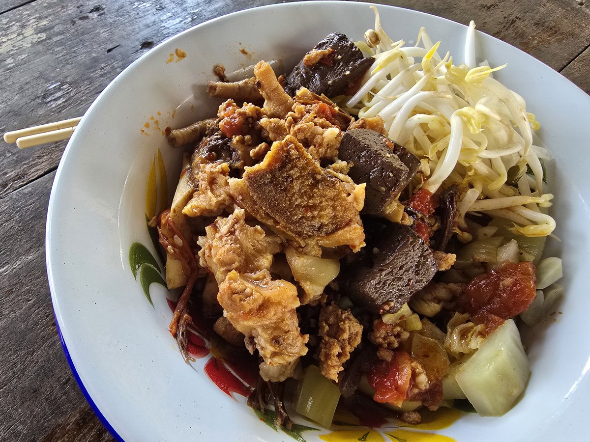 Immy 🤍 tweet media