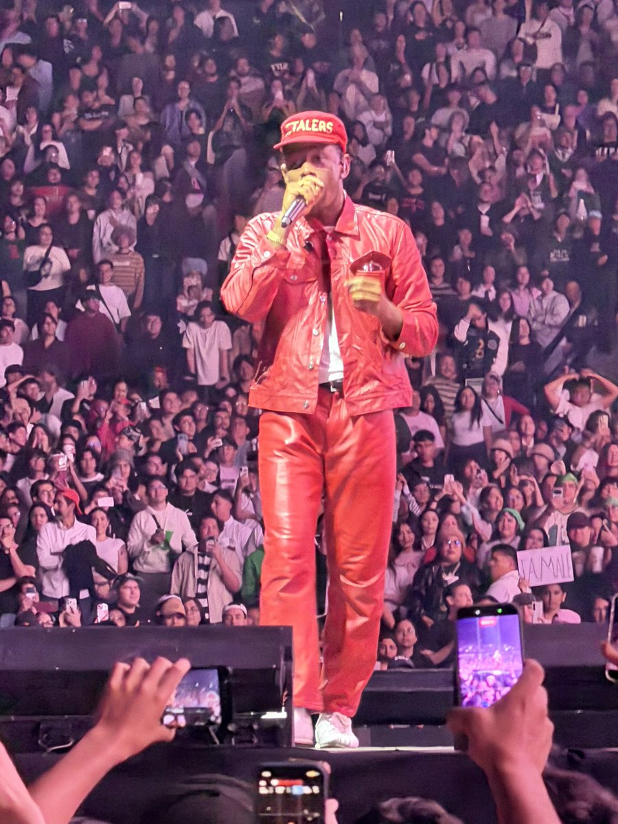 SH𝕏M𝕏L𝕏SS tweet media