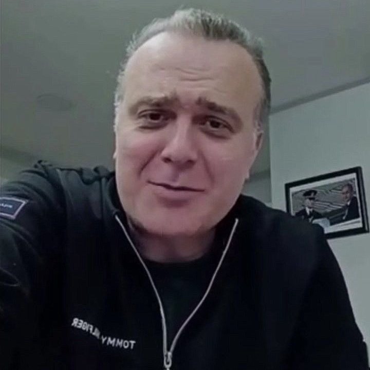 Populicc tweet media