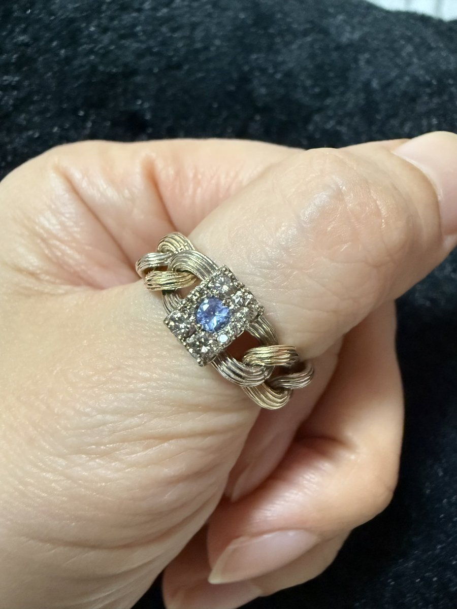 하얀까마귀 tweet media